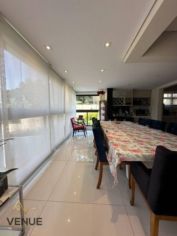 Apartamento à venda com 3 quartos, 193m² - Foto 1