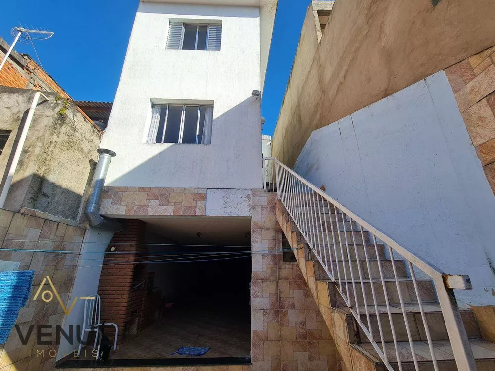 Sobrado à venda com 3 quartos, 253m² - Foto 4