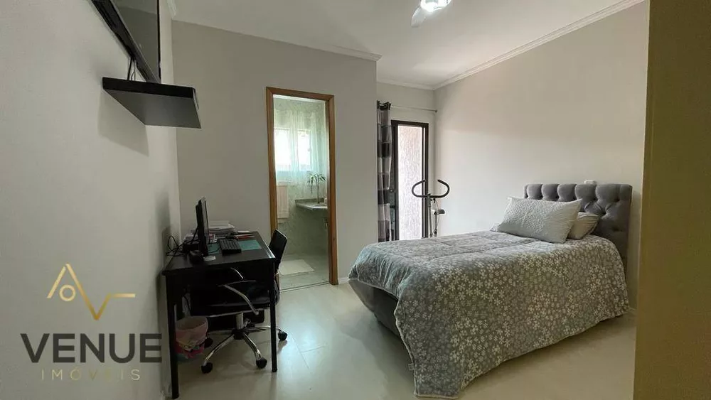 Sobrado, 3 quartos, 240 m² - Foto 4