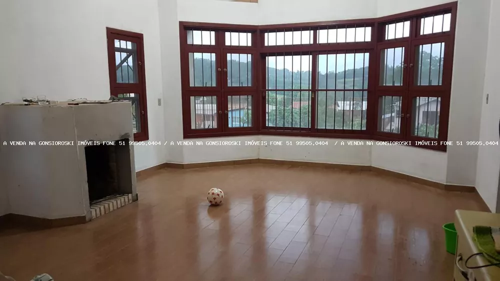 Casa à venda com 3 quartos, 646m² - Foto 9