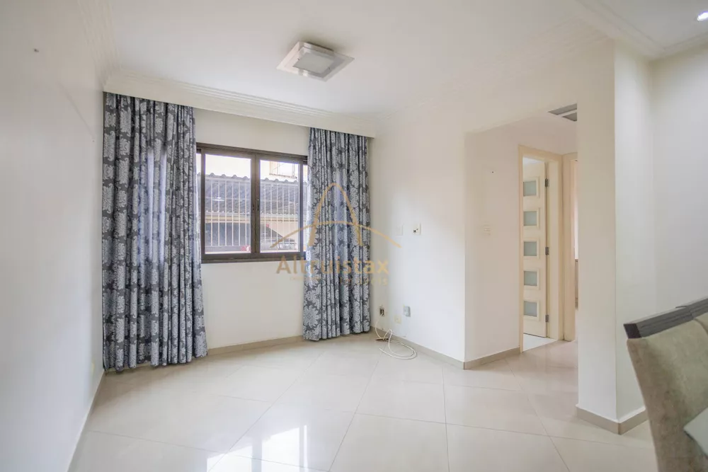 Apartamento à venda com 2 quartos, 66m² - Foto 4