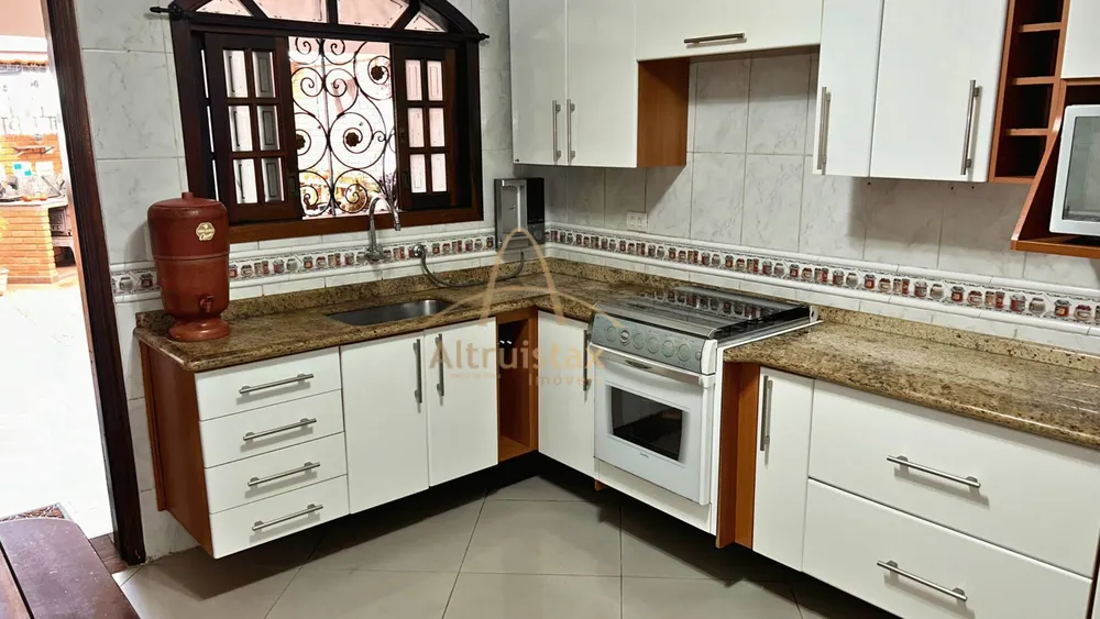 Casa, 3 quartos, 172 m² - Foto 6