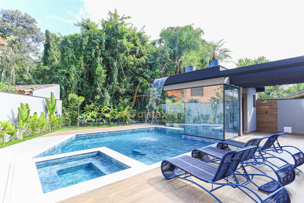 Casa, 6 quartos, 600 m² - Foto 2