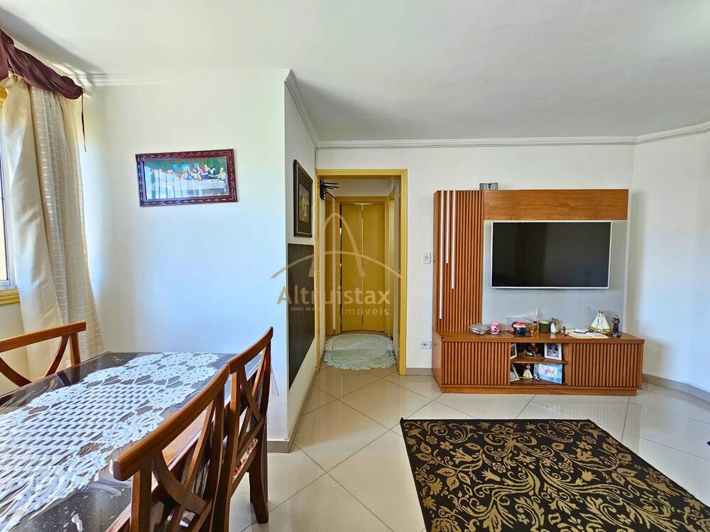Apartamento à venda com 2 quartos, 55m² - Foto 1