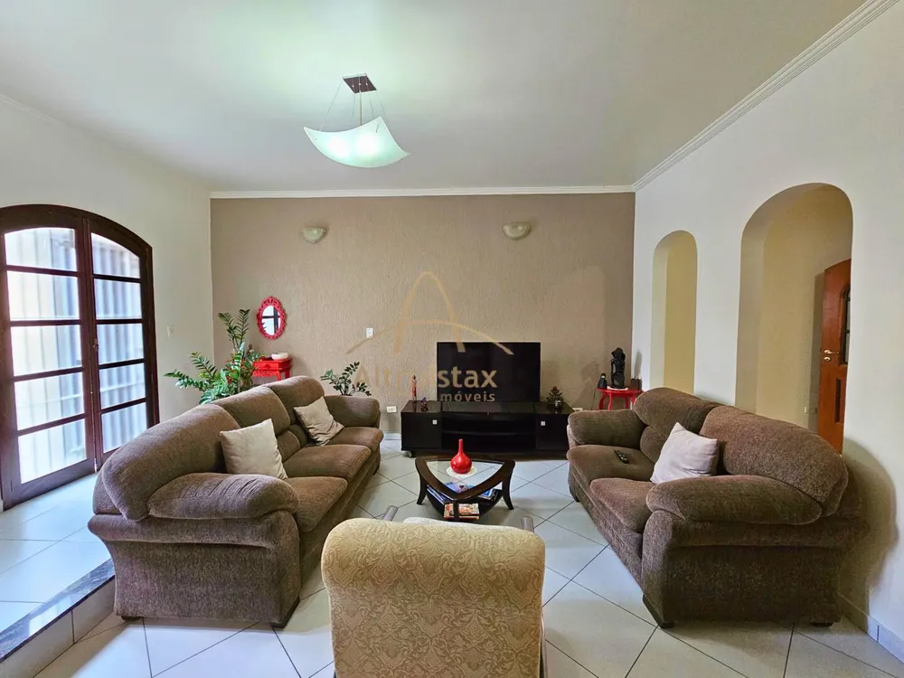 Sobrado, 4 quartos, 224 m² - Foto 1