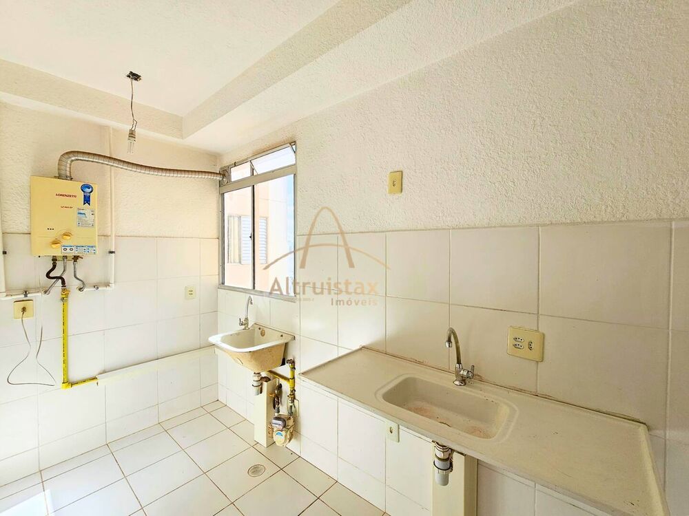 Apartamento à venda com 2 quartos, 40m² - Foto 4