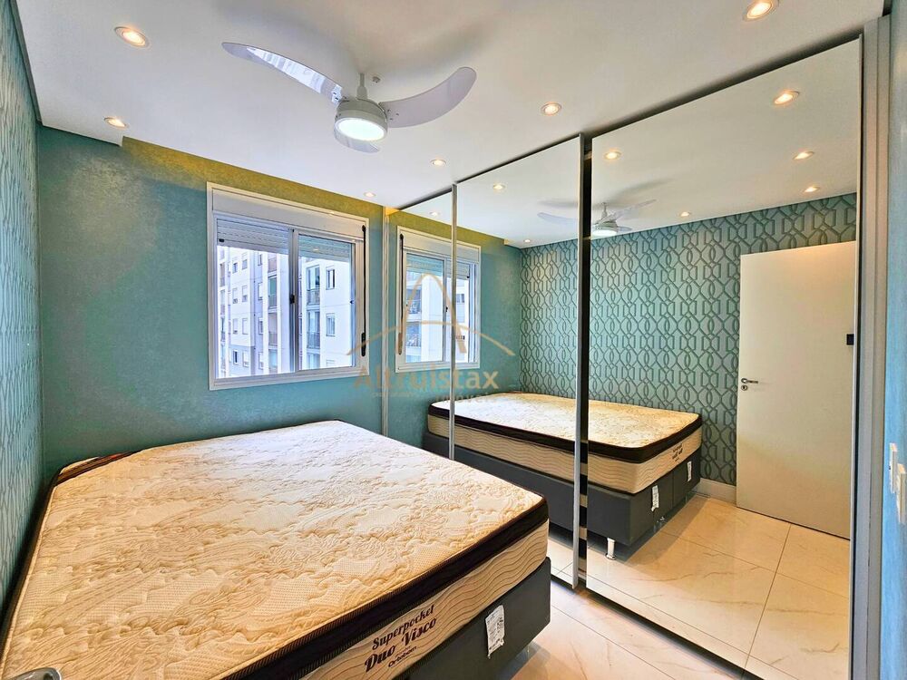 Apartamento à venda com 2 quartos, 64m² - Foto 4