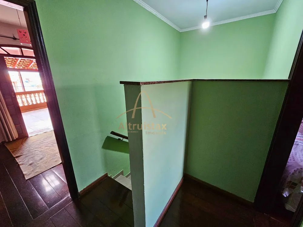 Casa, 3 quartos, 214 m² - Foto 8