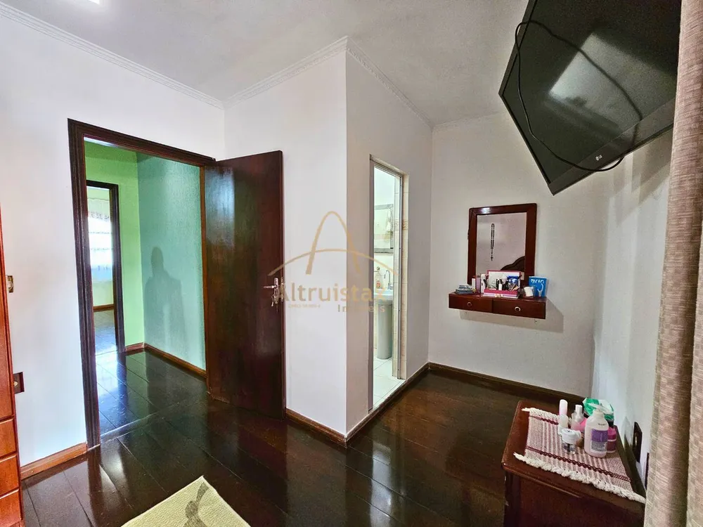 Casa, 3 quartos, 214 m² - Foto 9