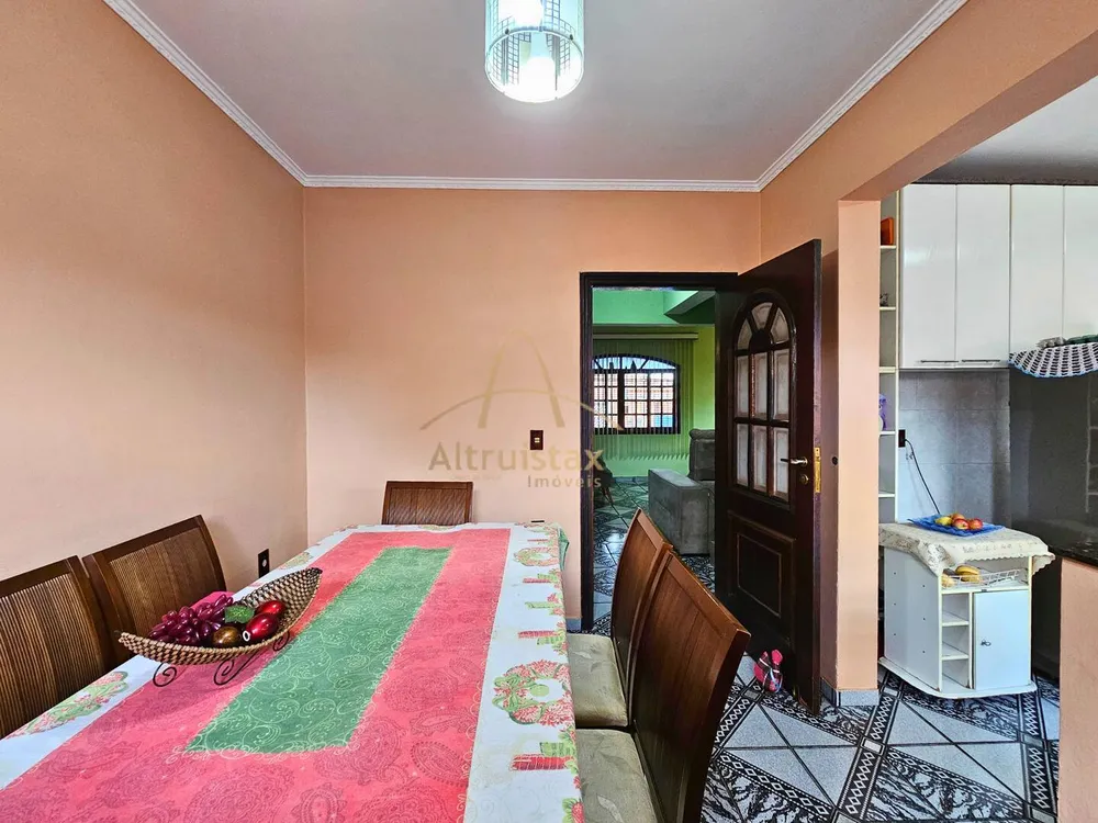Casa, 3 quartos, 214 m² - Foto 5