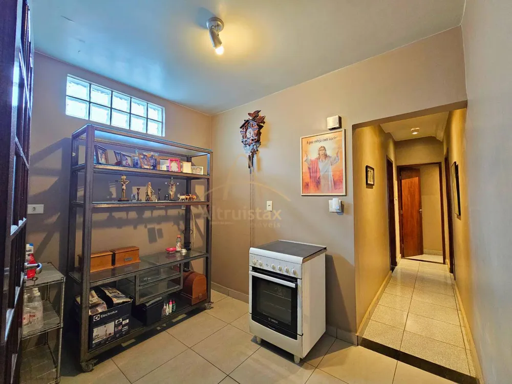 Casa, 3 quartos, 200 m² - Foto 1