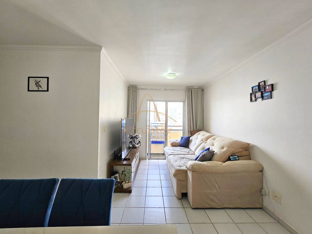 Apartamento à venda com 3 quartos, 65m² - Foto 2
