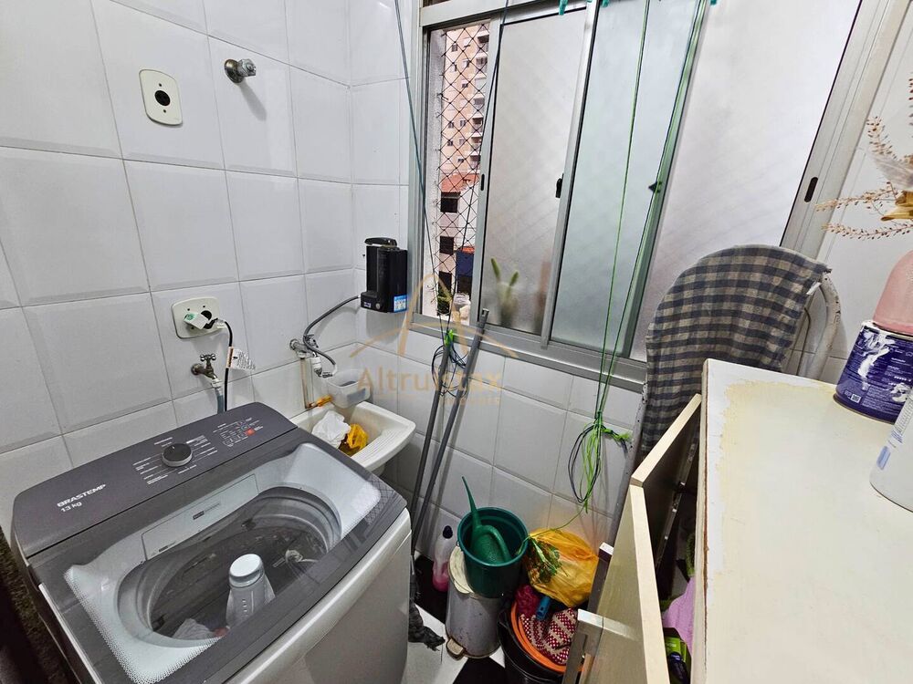 Apartamento à venda com 2 quartos, 55m² - Foto 9
