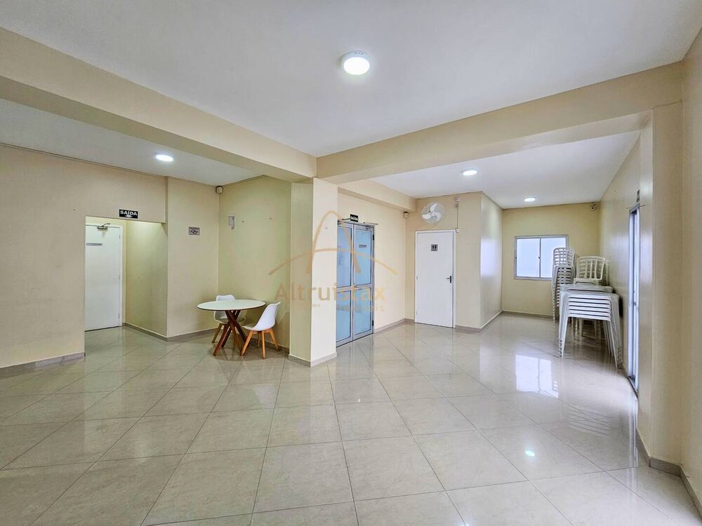 Apartamento à venda com 2 quartos, 52m² - Foto 15