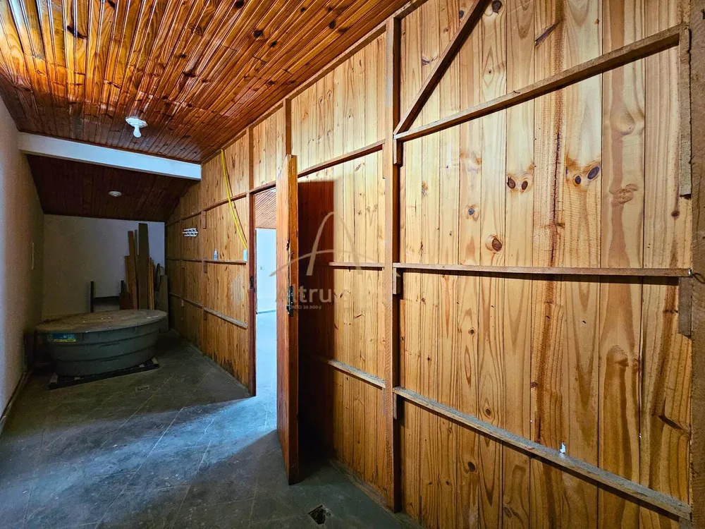 Casa, 4 quartos, 295 m² - Foto 9