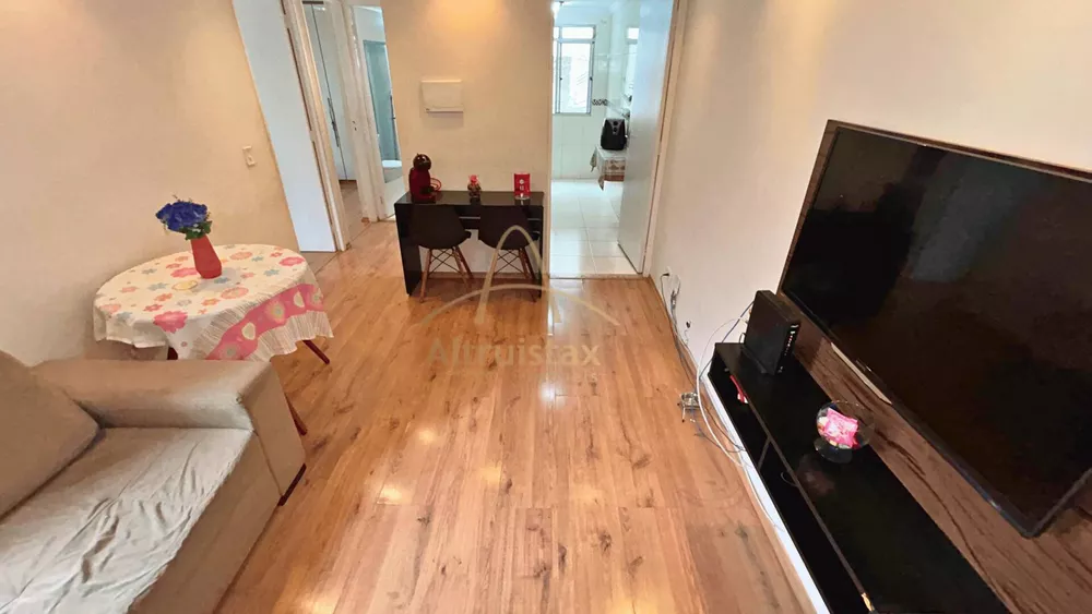 Apartamento à venda com 2 quartos, 42m² - Foto 1