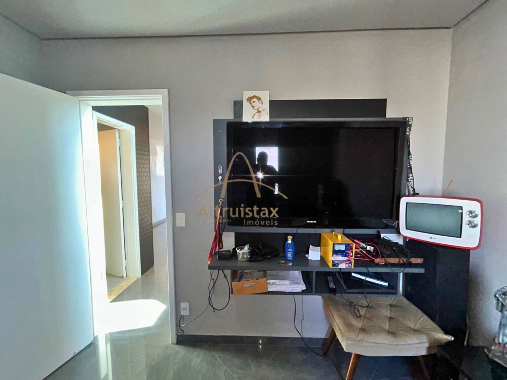 Apartamento à venda com 3 quartos, 123m² - Foto 16