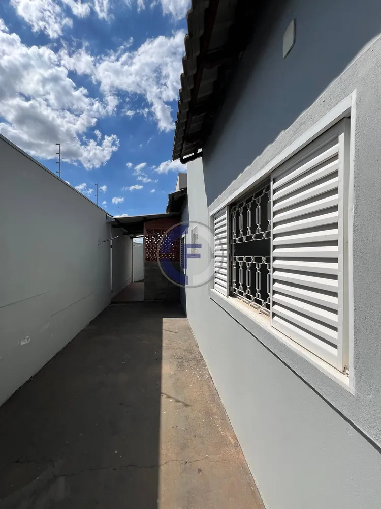 Casa, 2 quartos, 250 m² - Foto 11