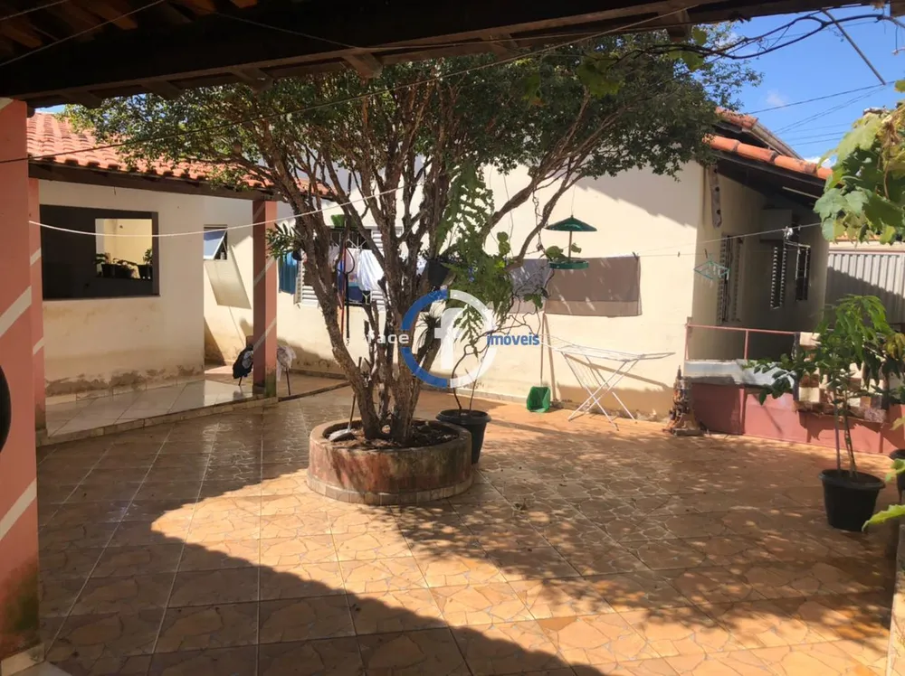 Casa, 3 quartos, 300 m² - Foto 1