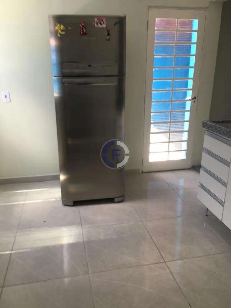 Casa, 3 quartos, 260 m² - Foto 1