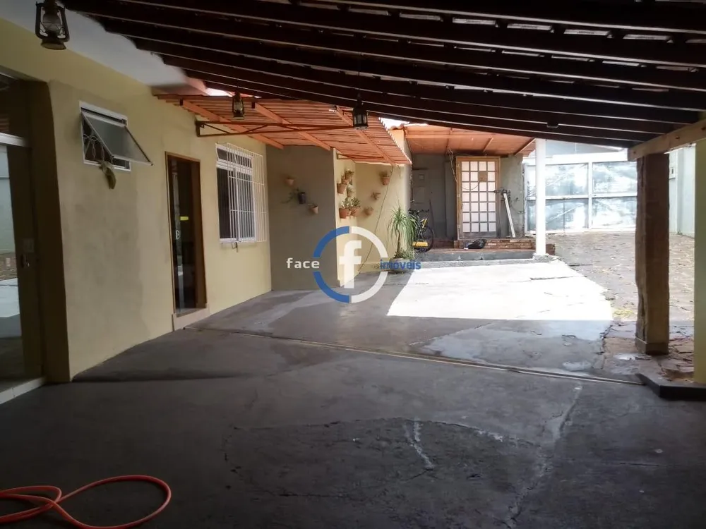 Casa, 1 quarto, 700 m² - Foto 2