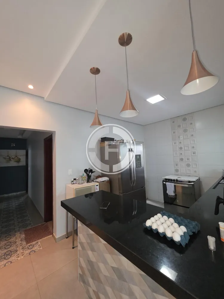 Casa, 2 quartos, 250 m² - Foto 2