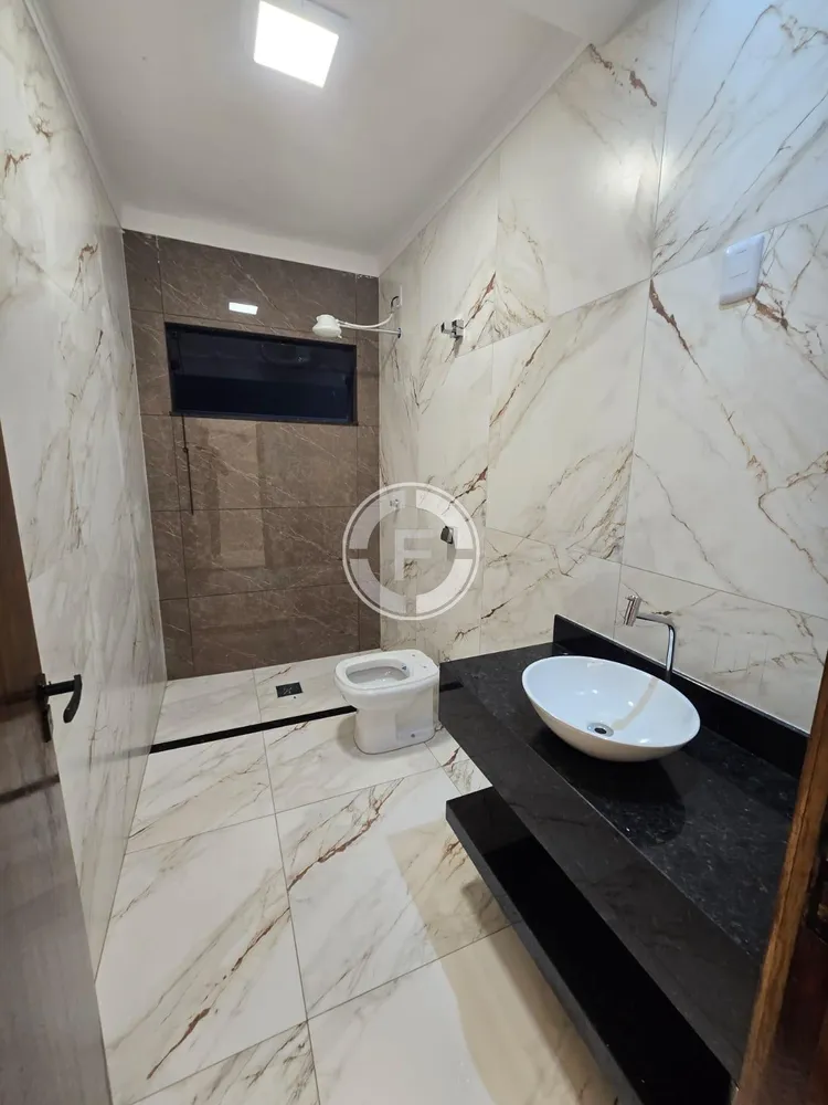 Casa, 2 quartos, 250 m² - Foto 3