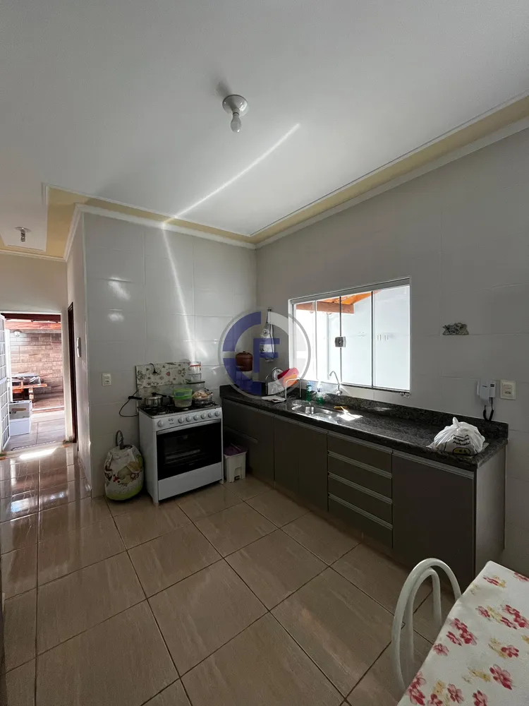 Casa, 1 quarto, 250 m² - Foto 6