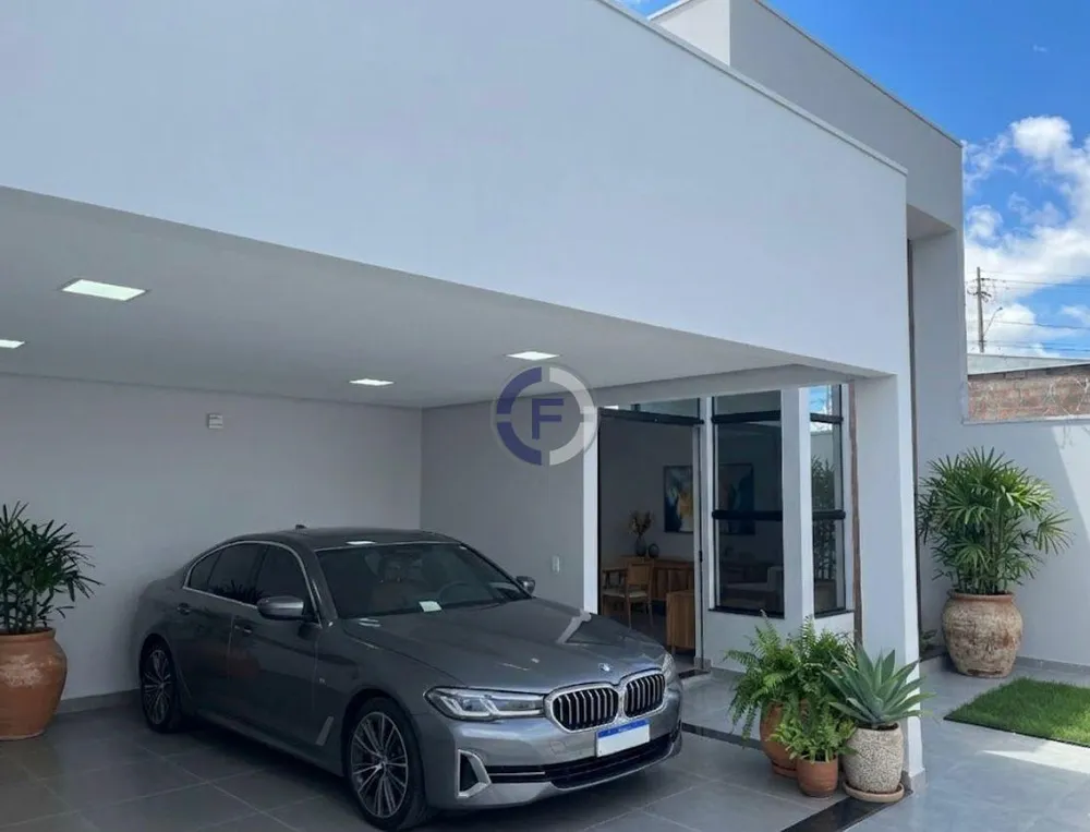 Casa, 2 quartos, 300 m² - Foto 1