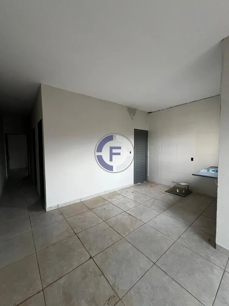 Casa, 2 quartos, 200 m² - Foto 3
