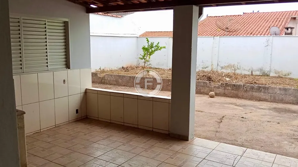 Casa, 2 quartos, 250 m² - Foto 3