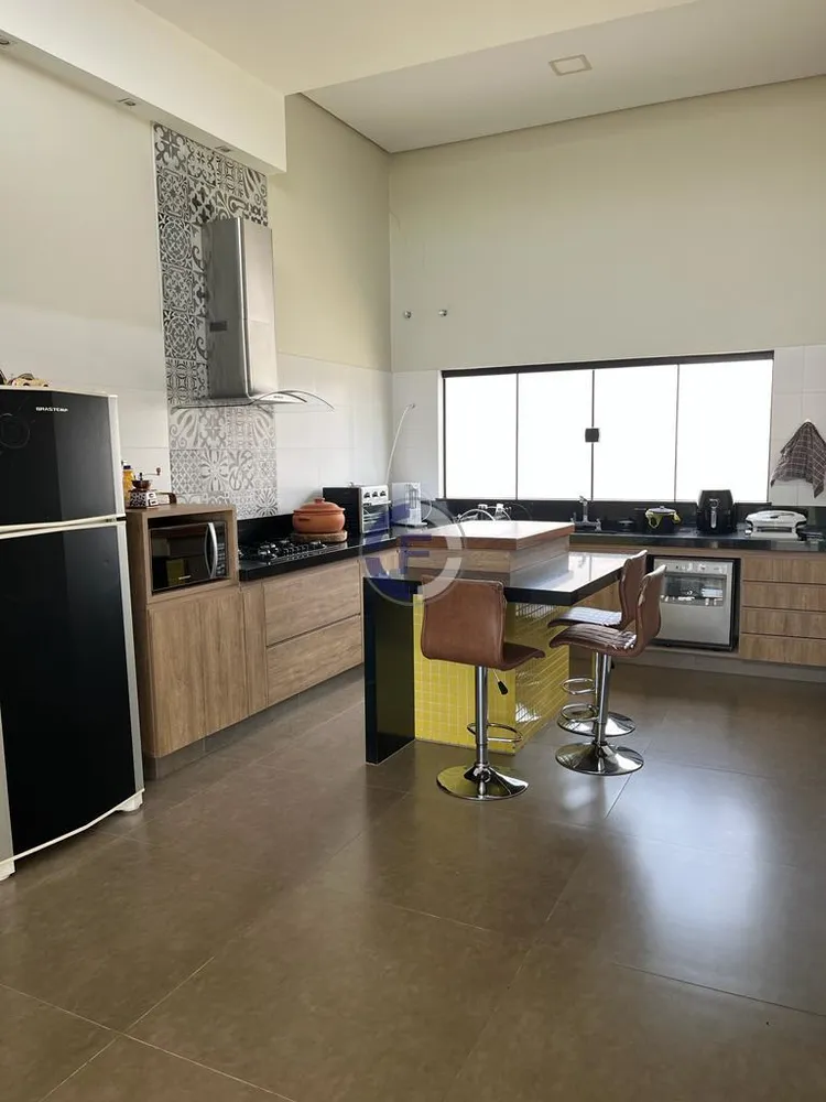 Casa, 2 quartos, 500 m² - Foto 4