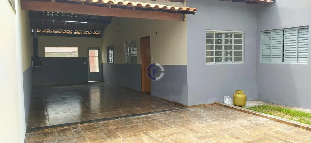 Casa, 3 quartos, 280 m² - Foto 1