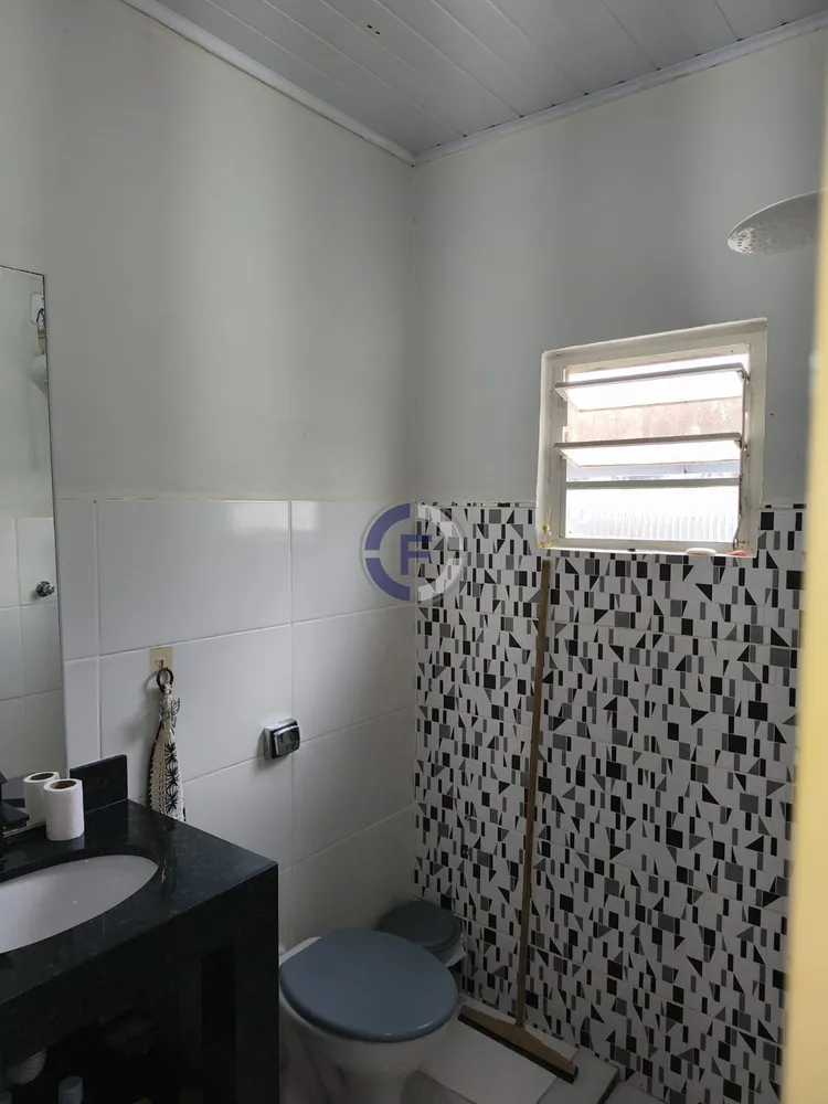 Casa, 2 quartos, 250 m² - Foto 1