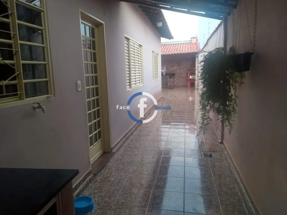 Casa, 2 quartos, 300 m² - Foto 2