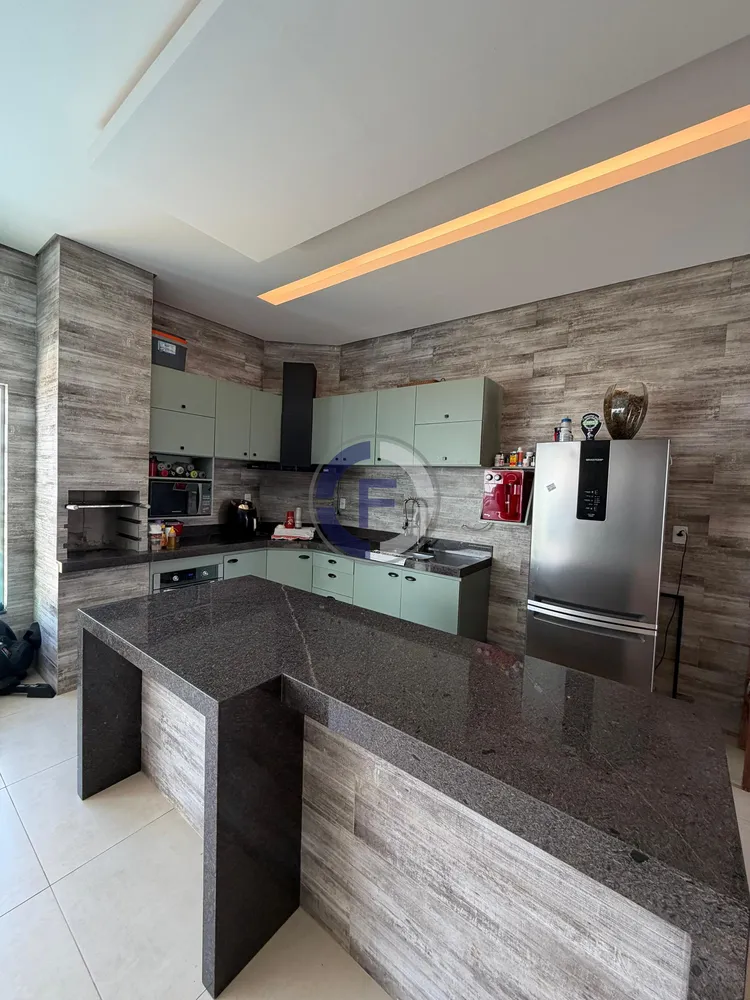 Casa, 2 quartos, 250 m² - Foto 2
