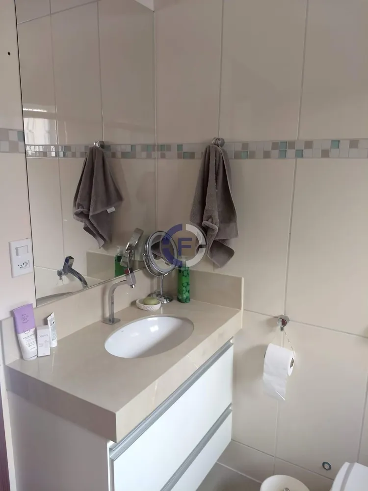 Casa, 3 quartos, 300 m² - Foto 2