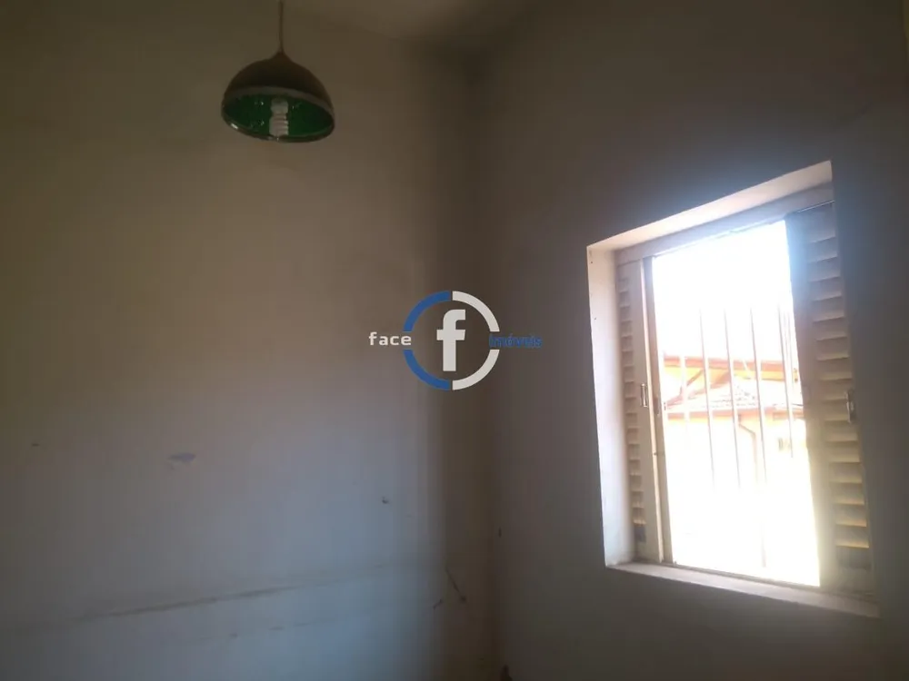 Casa, 3 quartos, 2 m² - Foto 2