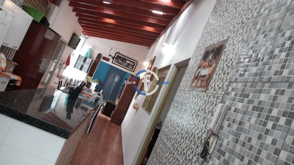 Chácara, 4 quartos, 2250 m² - Foto 2