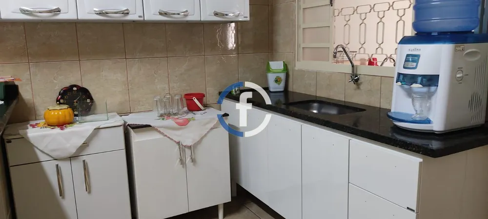 Casa, 2 quartos, 200 m² - Foto 1