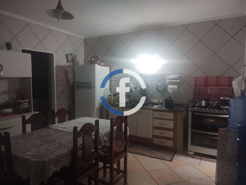 Casa, 2 quartos, 220 m² - Foto 7
