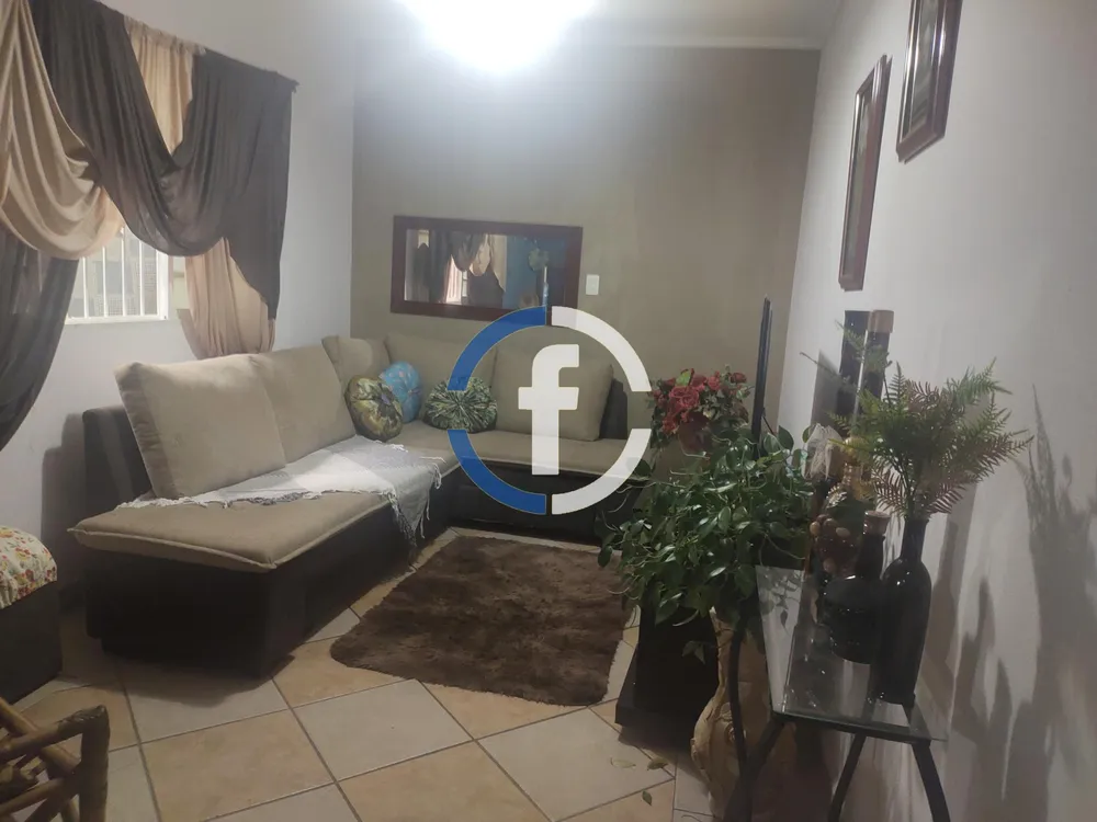 Casa, 2 quartos, 220 m² - Foto 6