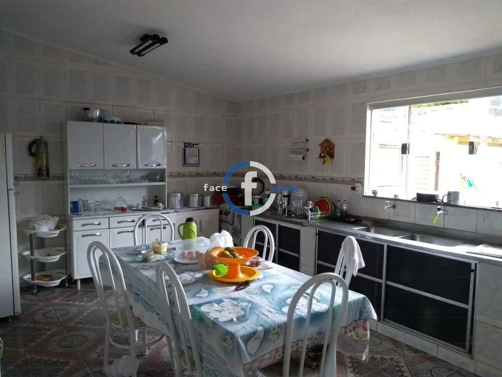 Casa, 3 quartos, 1280 m² - Foto 4