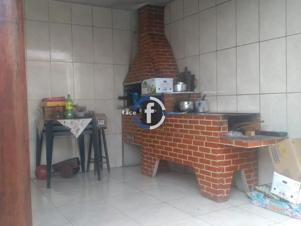 Casa, 3 quartos, 230 m² - Foto 1