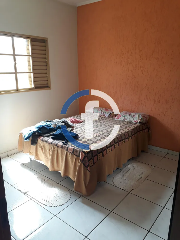 Casa, 3 quartos, 200 m² - Foto 6