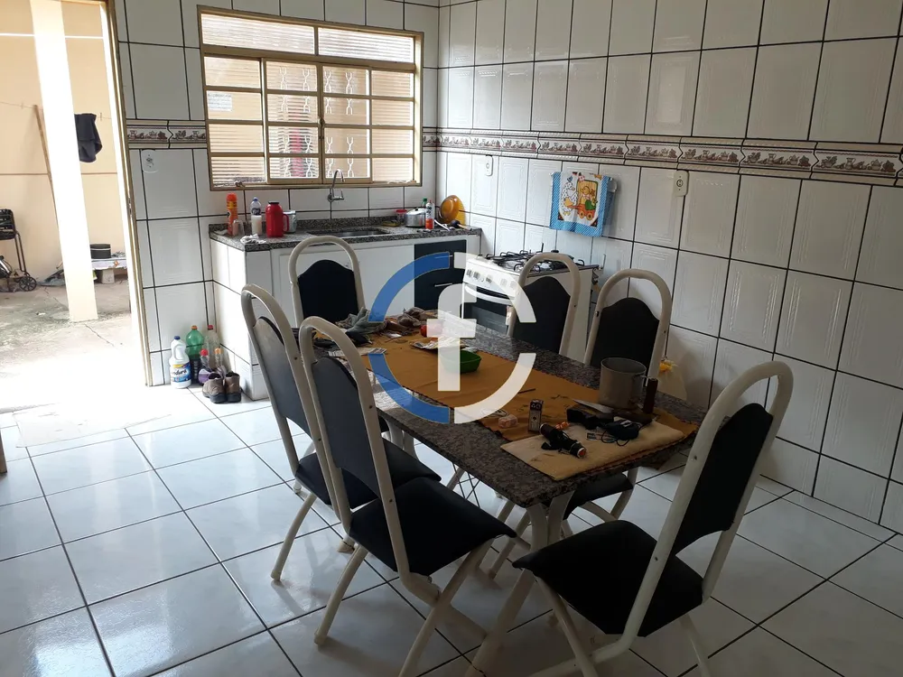 Casa, 3 quartos, 200 m² - Foto 4