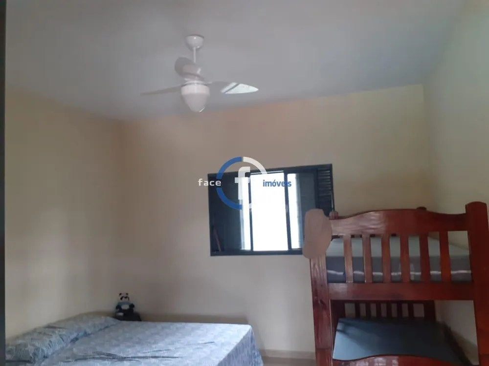 Chácara, 3 quartos, 2250 m² - Foto 6