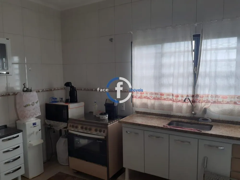 Chácara, 3 quartos, 2250 m² - Foto 4