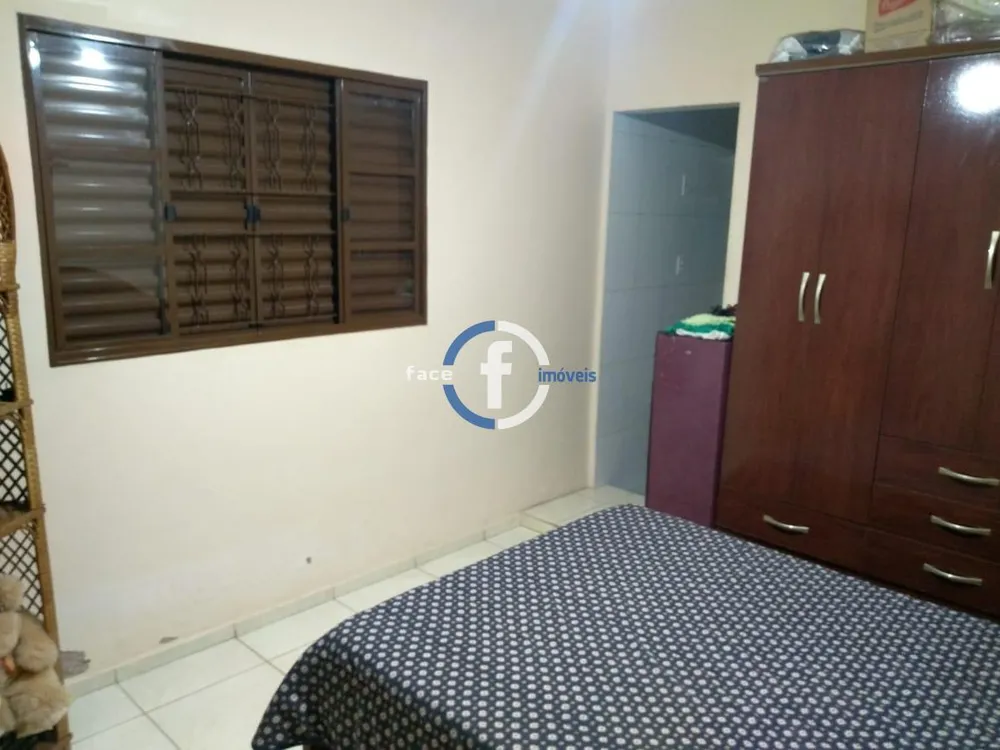 Casa, 3 quartos, 250 m² - Foto 4