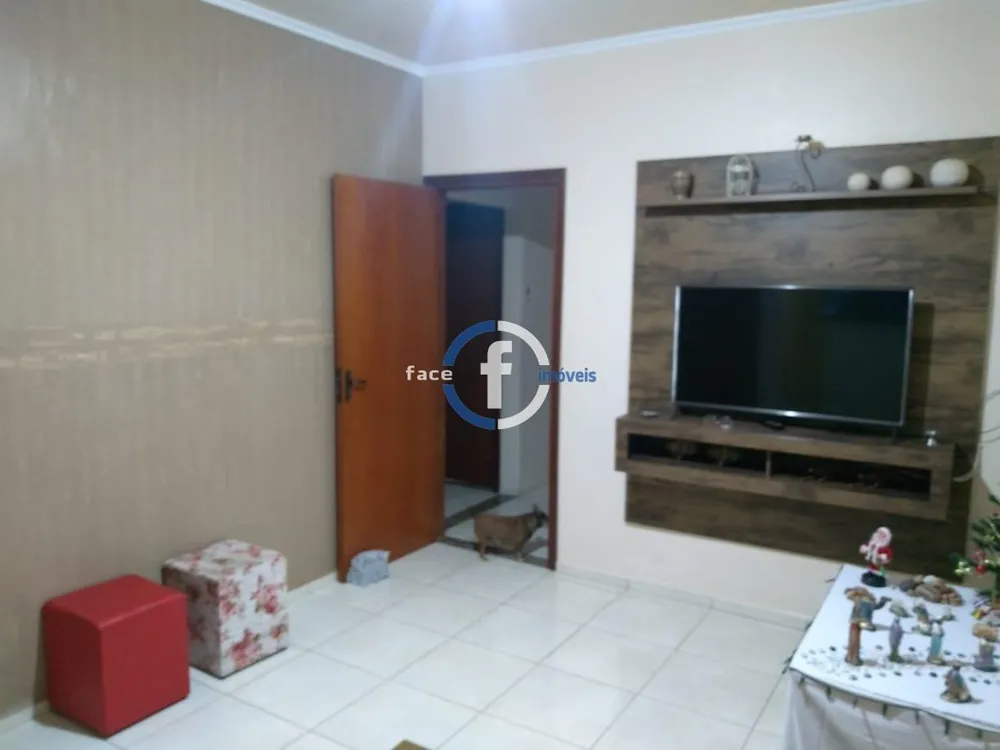 Casa, 3 quartos, 250 m² - Foto 3